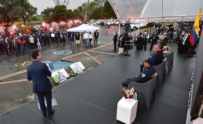 Gobierno fortalece las capacidades de 400 Cuerpos de Bomberos, en 29 departamentos del país