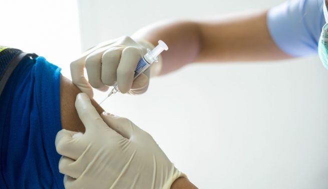 Mayores de 40 años y otras poblaciones a vacunarse contra la influenza