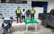 En Aguachica, Policía captura a dos sujetos y recupera motocicleta