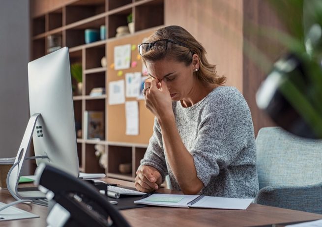 Cómo debes cuidar tus ojos cuando teletrabajas