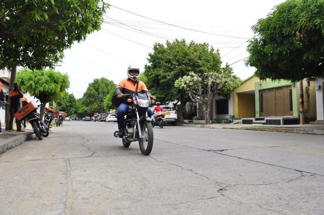 Motociclistas que laboran en empresas de mensajería en Valledupar serán capacitados