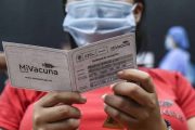 Alcaldes, responsables de hacer cumplir la medida del carné de vacunación