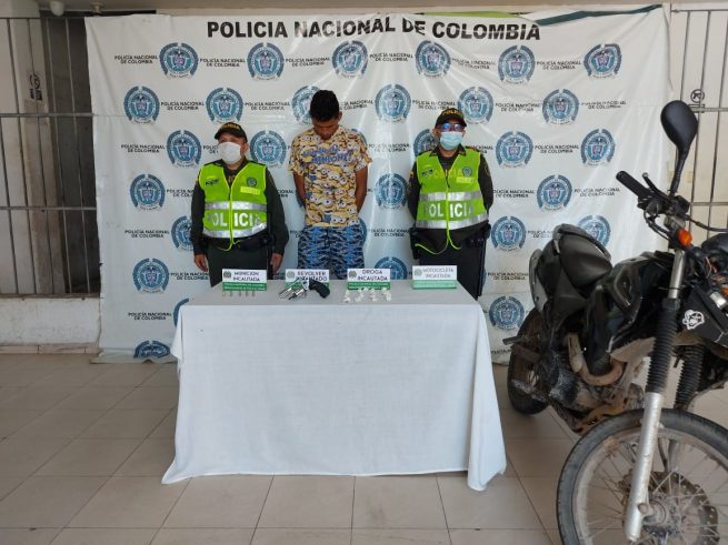 Capturado en el barrio Los Milagros de Valledupar con arma de fuego y base de coca