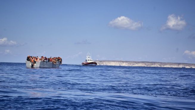 Al menos siete muertos en un naufragio frente a una isla griega