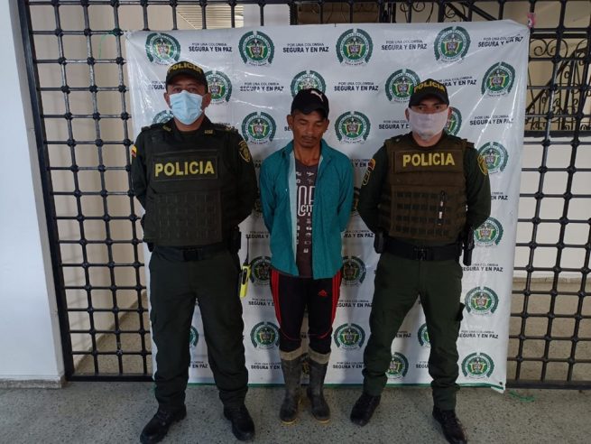 Capturado por rebelión y acceso carnal abusivo con menor de 14 años