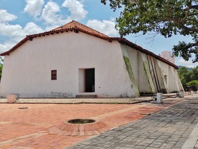 Inicia la intervención a la iglesia del corregimiento de Valencia de Jesús (Valledupar)