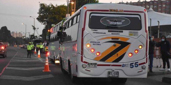 Inician controles a vehículos de servicio de transporte especial escolar en el país