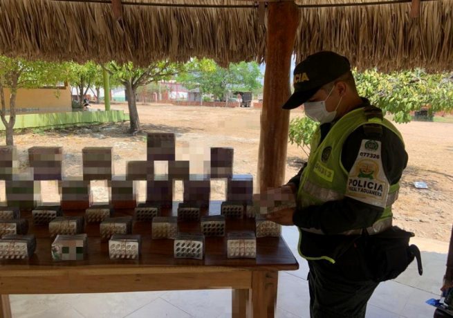 Medicamentos de contrabando fueron incautados por la Polfa Cesar