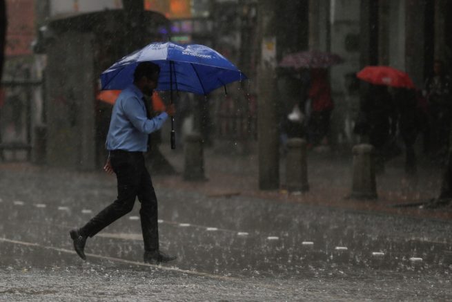 Ante lluvias, Minsalud recomienda cuidar la salud de niños y adultos mayores