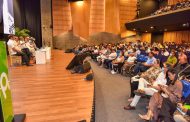 Nostalgia y anécdotas en conversatorio sobre Jorge Oñate, “La Leyenda”