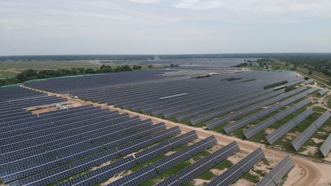 Proyecto solar La Loma, presenta un avance cercano al 70 %
