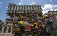 Búsqueda contrarreloj de sobrevivientes en el Saratoga, que suma 31 muertes