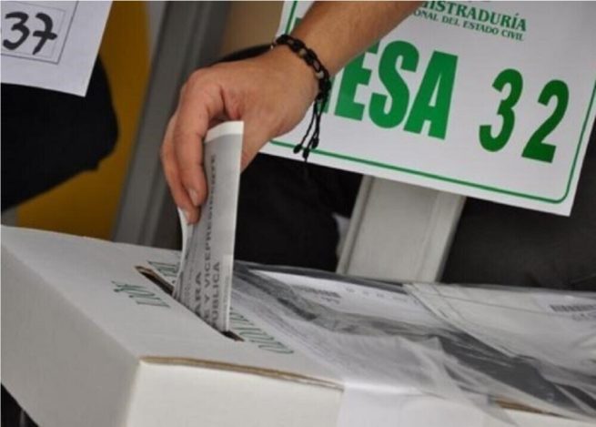 La diferencia entre el preconteo y el escrutinio municipal en la primera vuelta de las presidenciales fue de tan solo el 0,1 %