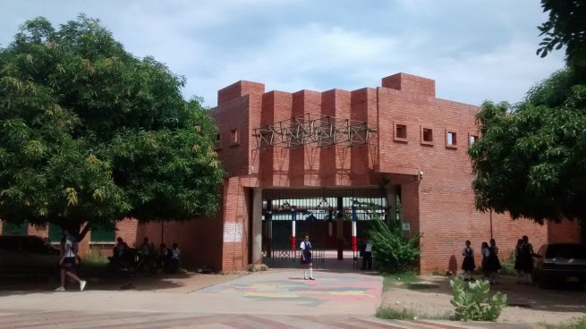 Se prenden las alarmas por enfrentamientos de estudiantes a las afueras de colegios de Valledupar