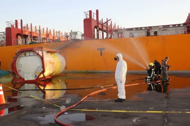 Al menos 11 muertos y 250 heridos tras una fuga de gas tóxico en un puerto de Jordania