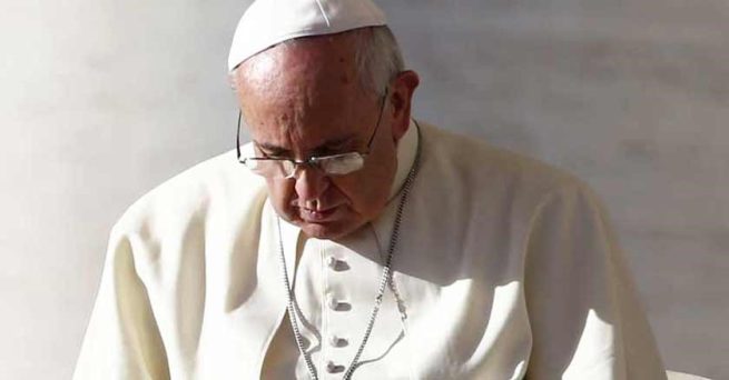¿Por qué se habla de la renuncia del Papa Francisco?