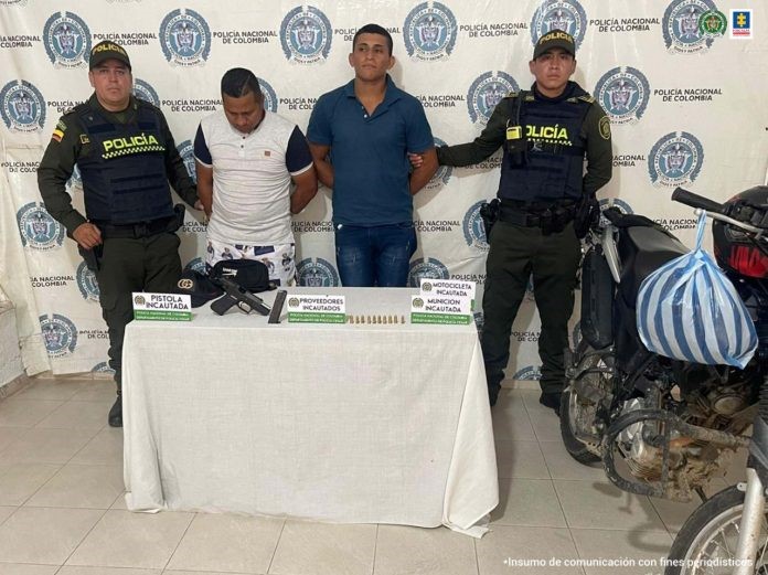 Envían a la cárcel a dos presuntos responsables del asesinato de un hombre en un expendio de carnes