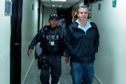 Revocan absolución a Alex Vernot, abogado de Carlos Mattos