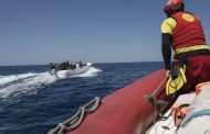 Al menos más de 70 muertos y 20 heridos tras el hundimiento de un barco con migrantes frente a Siria