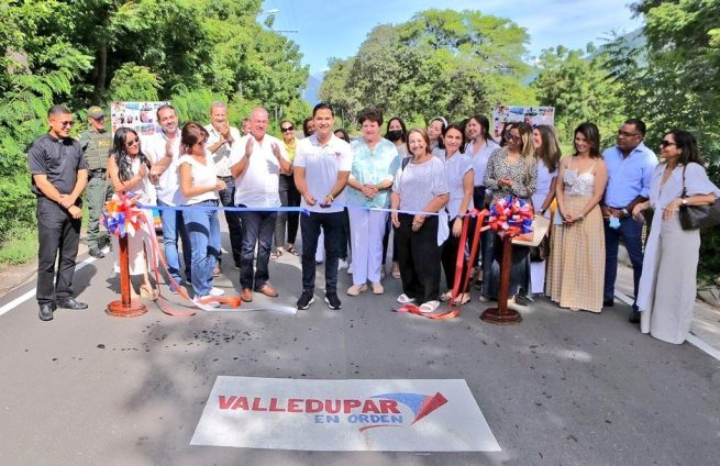 Entregan pavimentación que comunica al Seminario Juan Pablo II con instituciones educativas del noroccidente de Valledupar