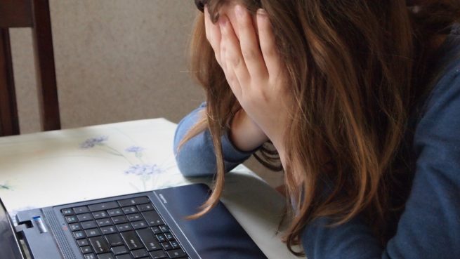 Defensor del Pueblo advierte un aumento del suicidio de menores de edad