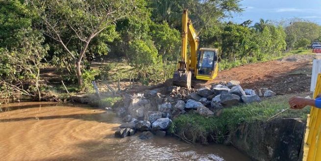 Avanzan trabajos para recuperar transitabilidad de los usuarios de la vía El Banco-Chimichagua-Cuatro Vientos