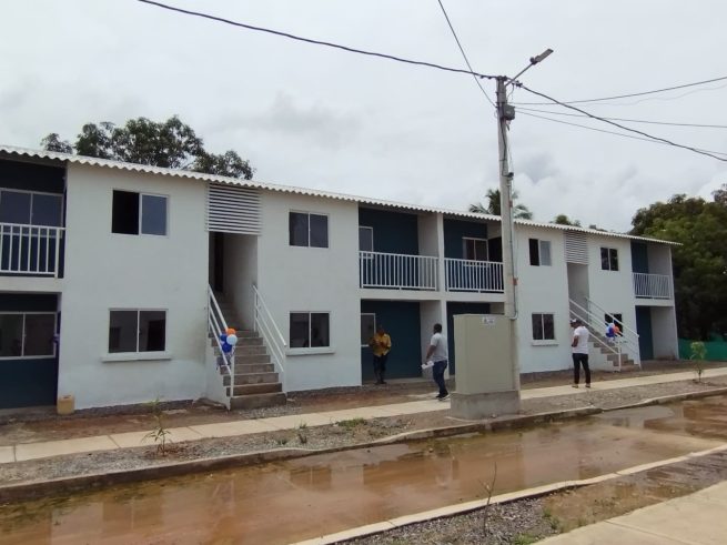 En Tamalameque, Cesar, 20 familias afectadas por el invierno recibieron vivienda propia