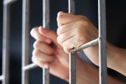 Cárcel para familiares y conocidas del señalado narcotraficante alias la Silla