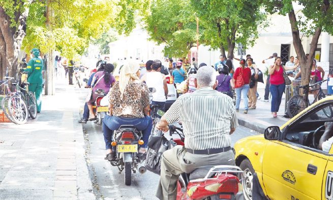 Decretos sobre regulación de motos en centro de Valledupar y nuevas tarifas de taxi, deja inconformismo