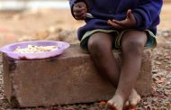 Más de dos millones de venezolanos sufren déficit nutricional