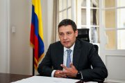 Funcionario del Gobierno colombiano desmiente una acusación de acoso sexual