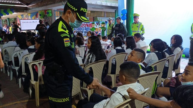 ‘Yo regreso seguro a clase’, estrategia de la Policía Nacional