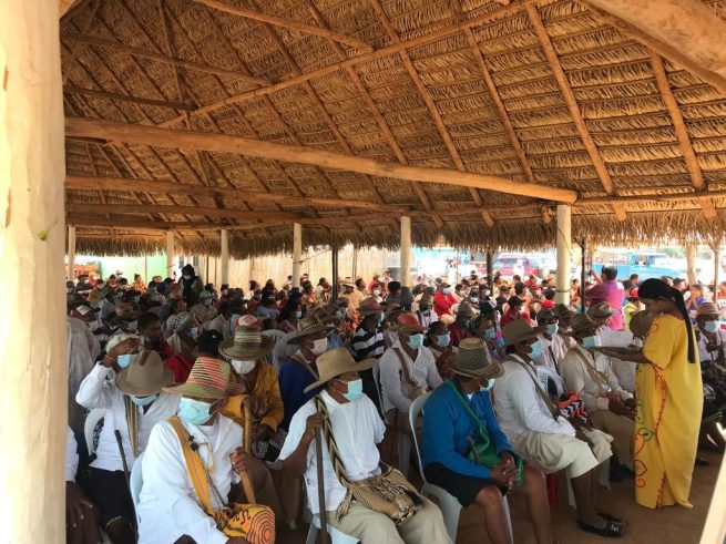 Prosperidad Social avanza en la atención a 2.400 hogares wayúu en La Guajira