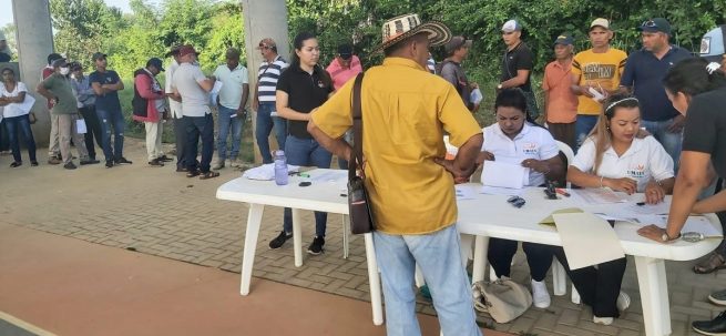 Más de 3.300 productores lecheros fueron datos con kits lecheros