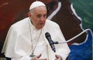 El papa invita a los obispos colombianos a apoyar el camino de la paz