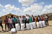 Donan 2.417 bultos de carbón vegetal a comunidades wayúu de Uribia