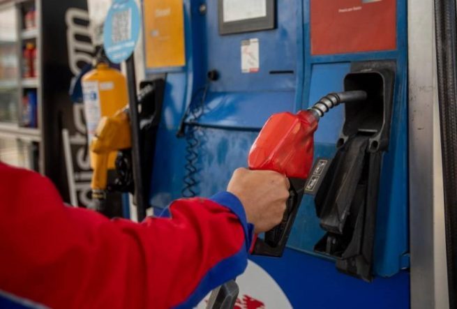 Precio del galón de gasolina tiene un reajuste desde marzo de $ 400