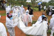 Aumenta a 73 el número de muertos de la secta del hambre en Kenia: policía