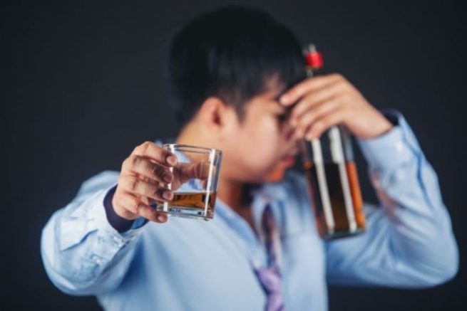 Estudio asegura que el alcohol nunca es bueno para la salud