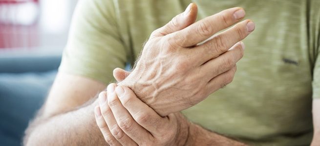 Por qué duelen las articulaciones y cómo aliviarlo