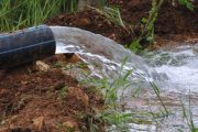 Anuncian alivios tributarios en materia ambiental para usuarios en mora en La Guajira