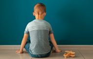 Problemas de oído, nariz y garganta, ¿podrían tener un rol en el autismo?