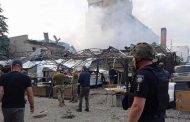 El ataque ruso contra una pizzería de Kramatorsk ha matado ya a 10 personas