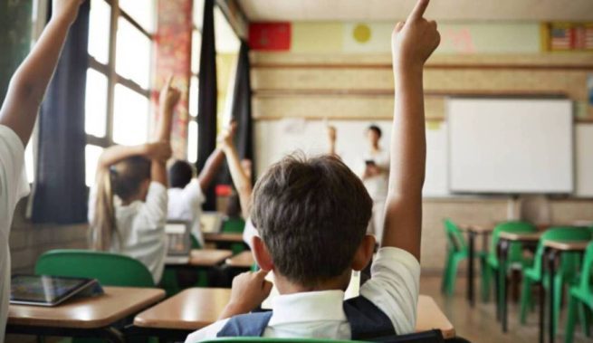Piden a MinEducación acciones urgentes frente a deserción escolar