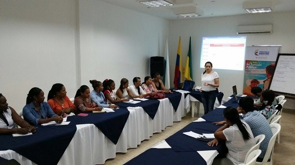 Concejos municipales pueden firmar convenios con ESAP para elegir personero