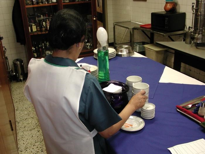 Reducción de la jornada laboral aplica también para los trabajadores domésticos, advierte Procuradora