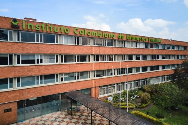 Icbf asigna madre sustituta hospitalaria a niño arhuaco, víctima de violencia en Pueblo Bello, Cesar