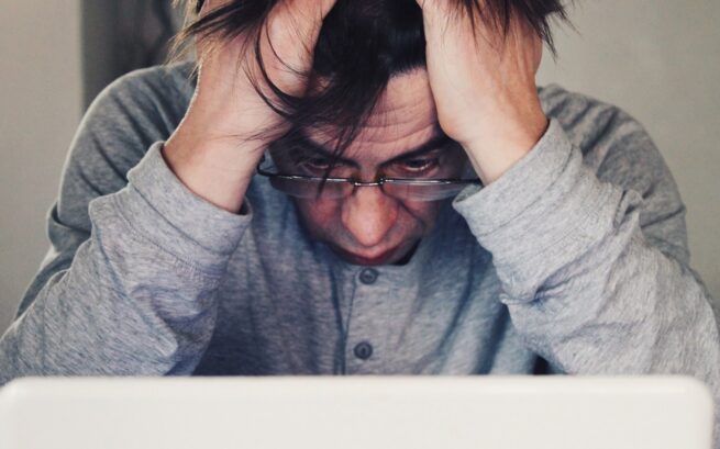 Salud mental: Hombres, está bien ser vulnerables y estos son los primeros pasos para atreverse a buscar ayuda