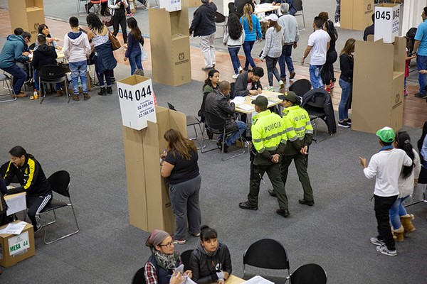 Aumenta el número de municipios priorizados por las Fuerzas Militares y de Policía para elecciones de octubre