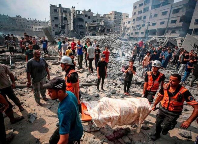 Cientos mueren por bombardeo israelí a un hospital, denuncian autoridades de Gaza
